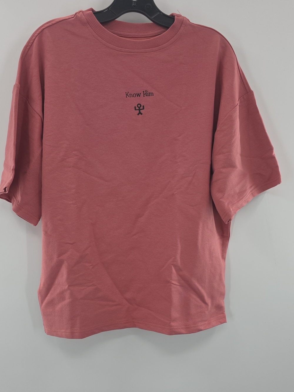 Classic Short-Sleeve Tee in Dusty Rose with Subtle Chest Print